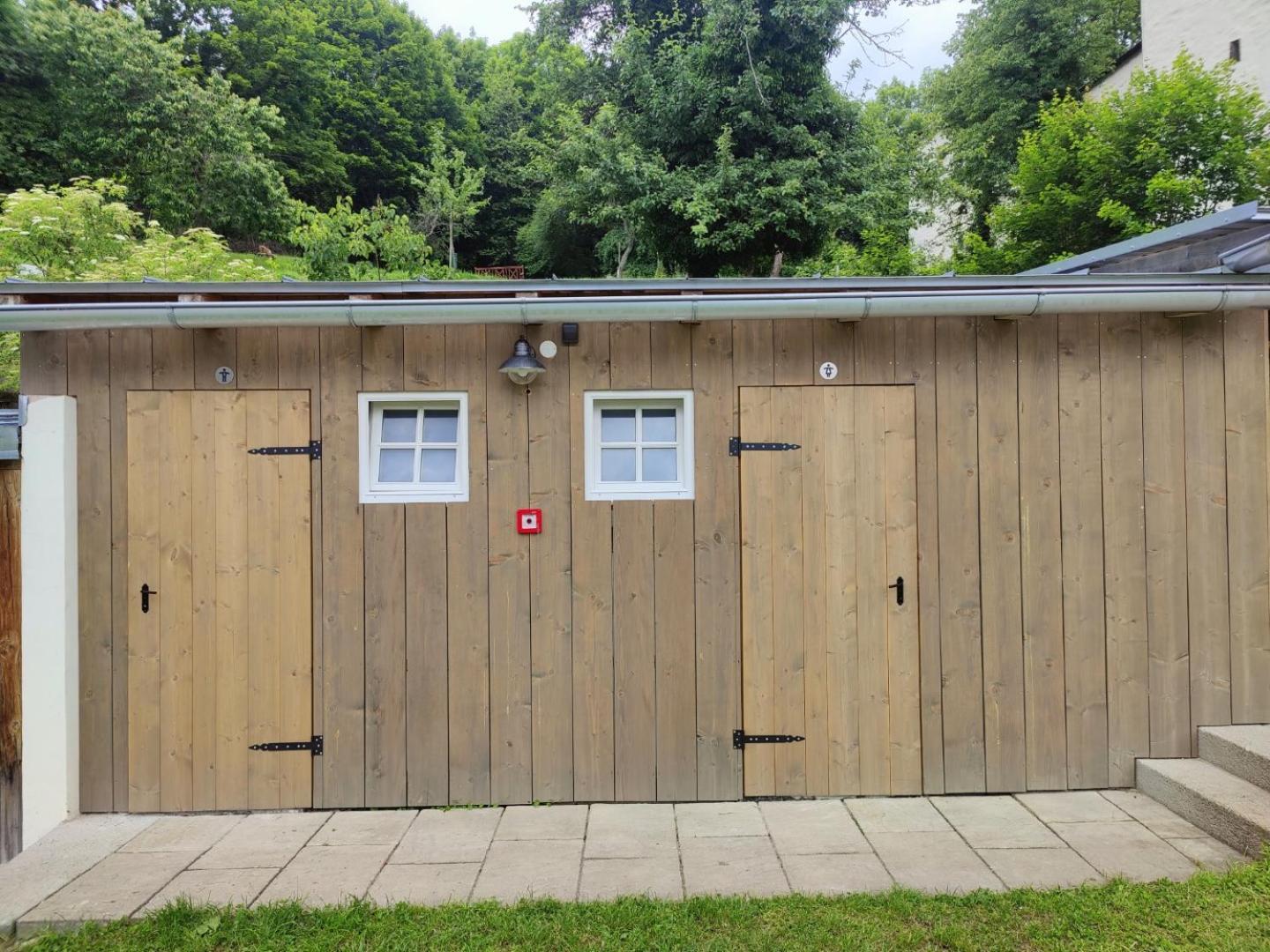 Stanovanie Pod Starym Zamkom - Camping Banska Stiavnica Exterior photo