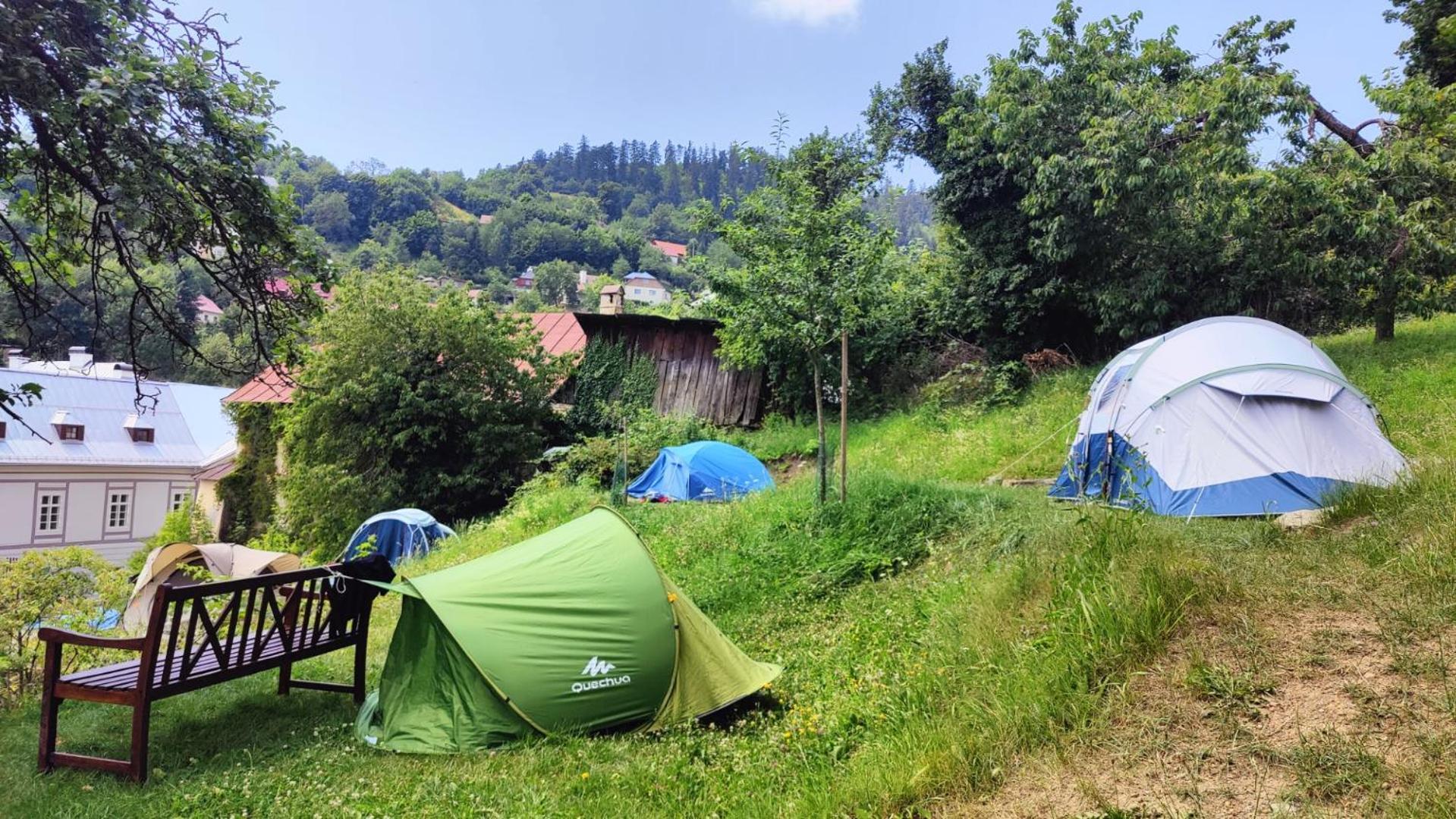 Stanovanie Pod Starym Zamkom - Camping Banska Stiavnica Exterior photo